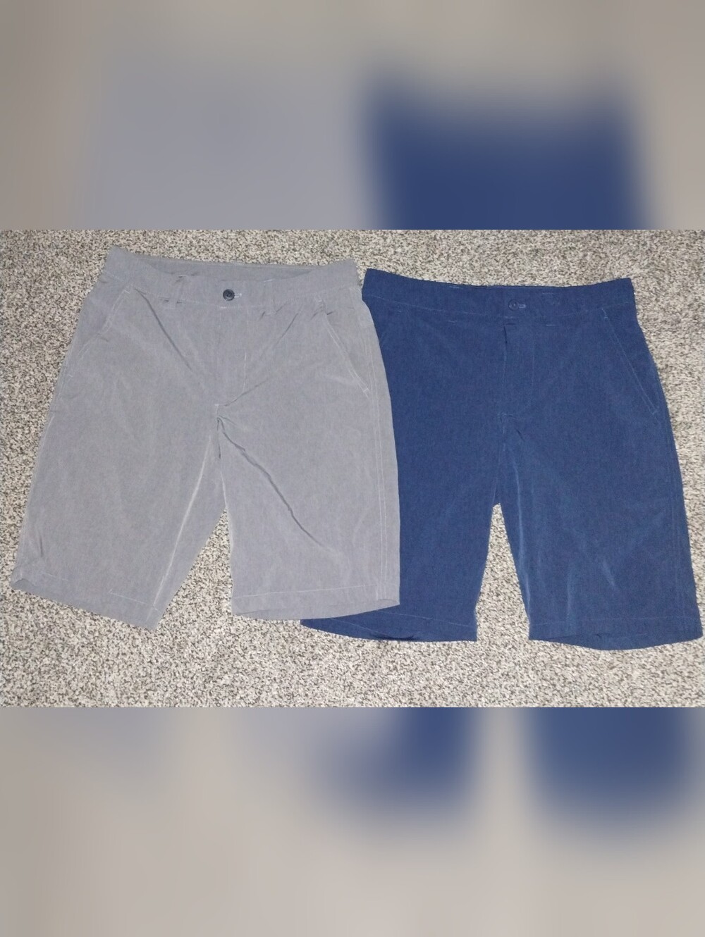 2- OLD NAVY MENS ACTIVE CASUAL SHORTS Size 28
